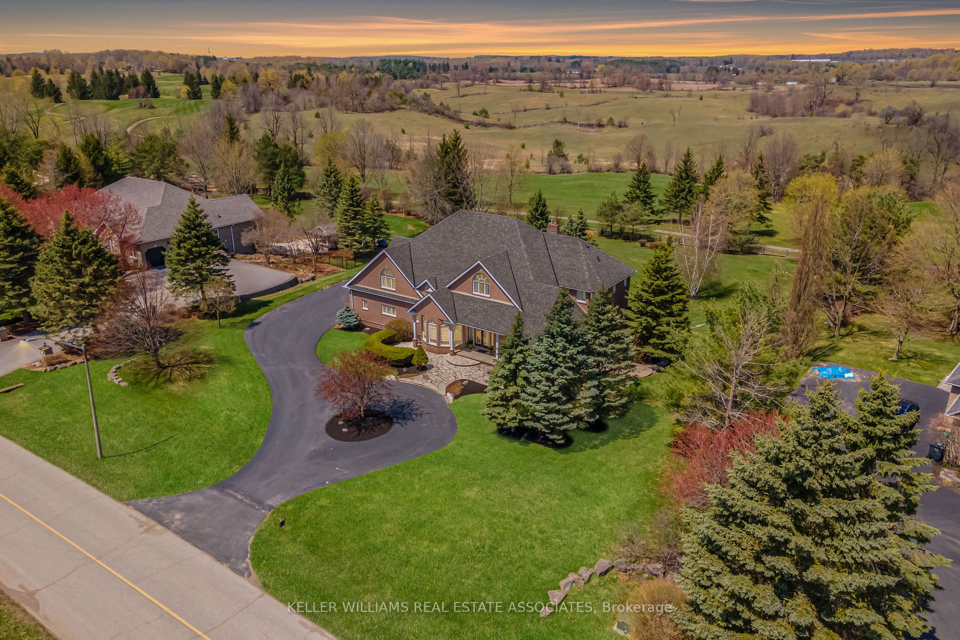 Listing W6030896 - Large Photo # 1
