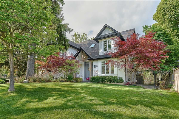 375 Reynolds St, Oakville