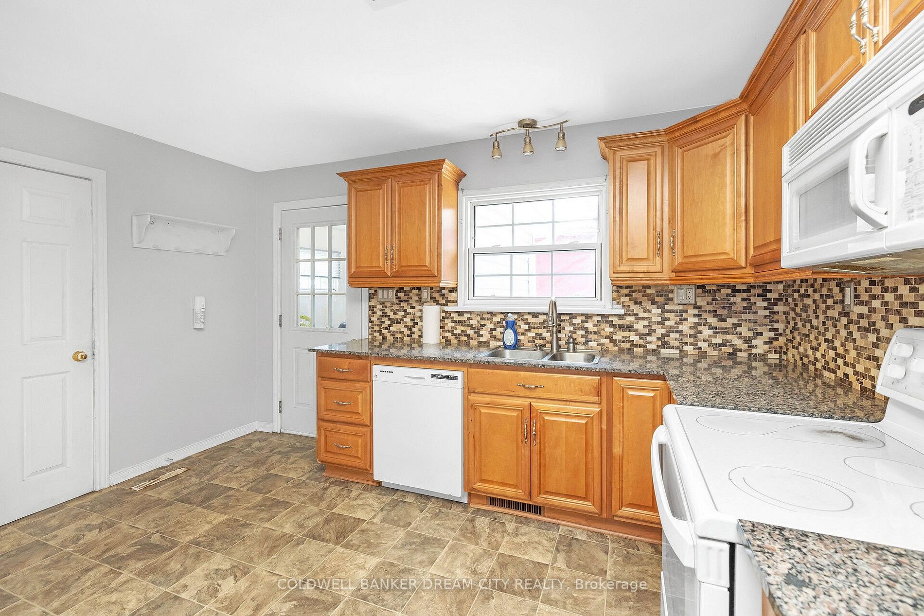 Listing W6031072 - Large Photo # 18