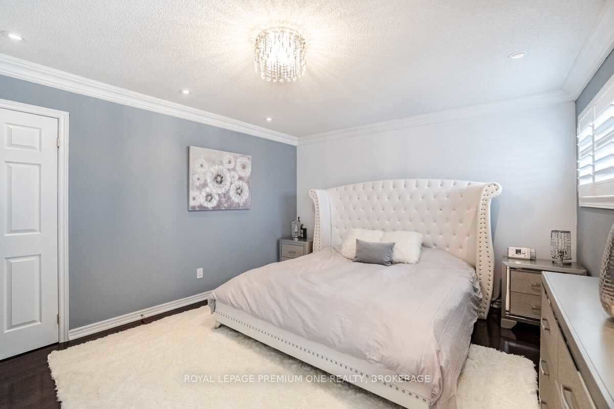 Listing W6031341 - Large Photo # 18