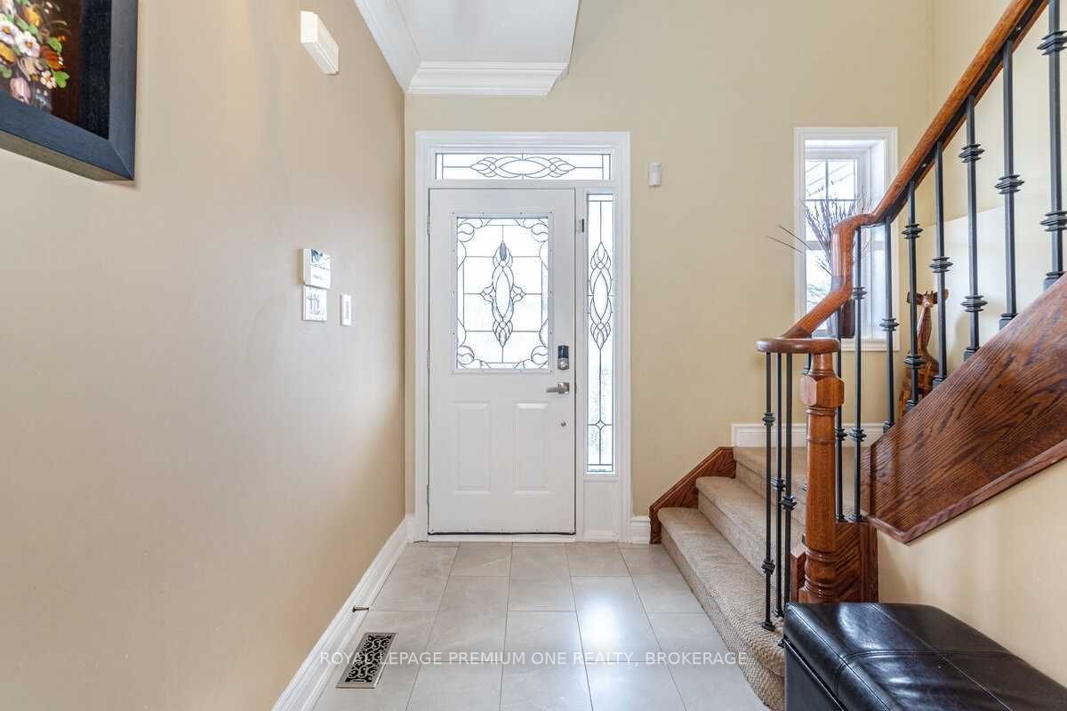 Listing W6031341 - Large Photo # 3