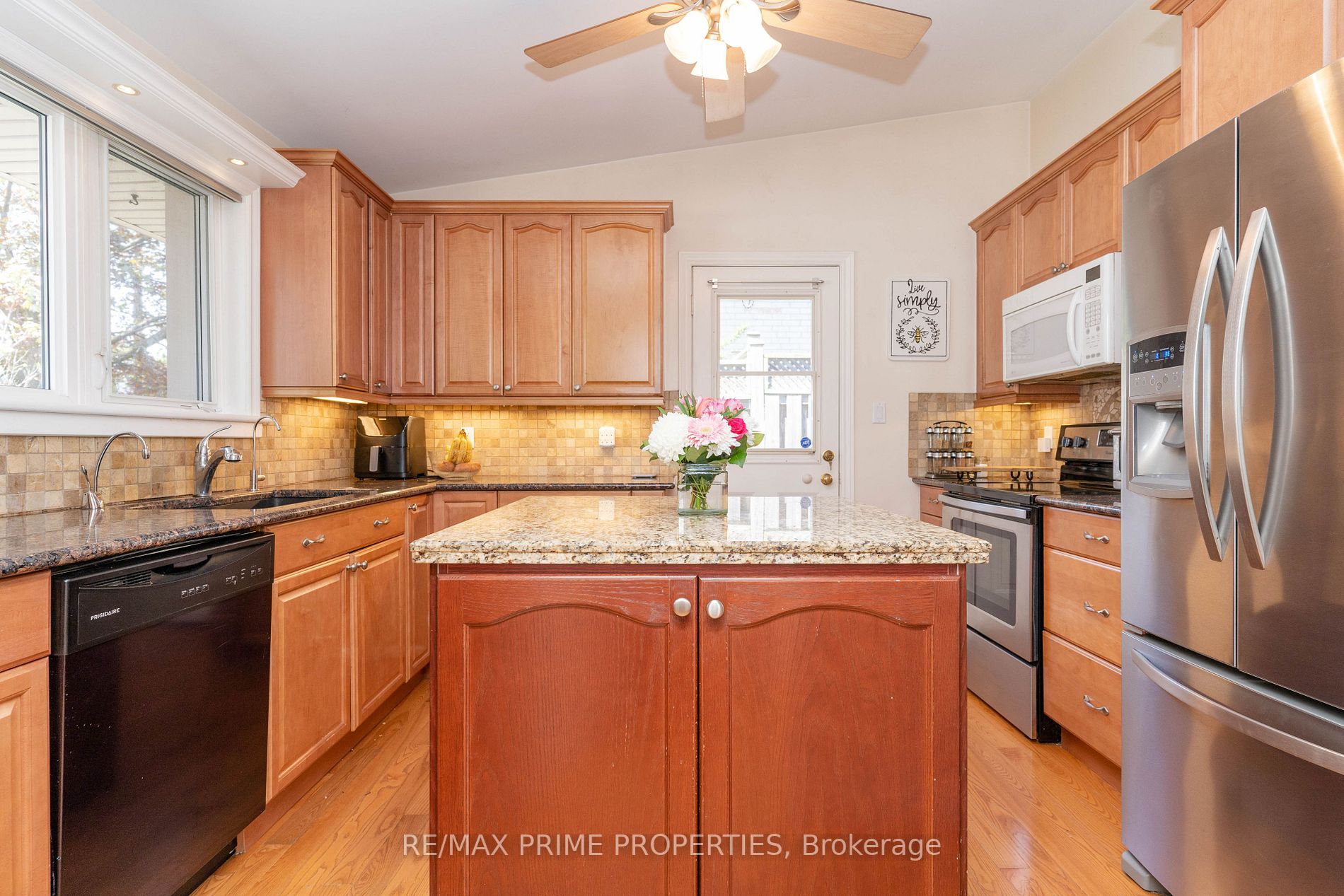 235 Cherryhill Rd