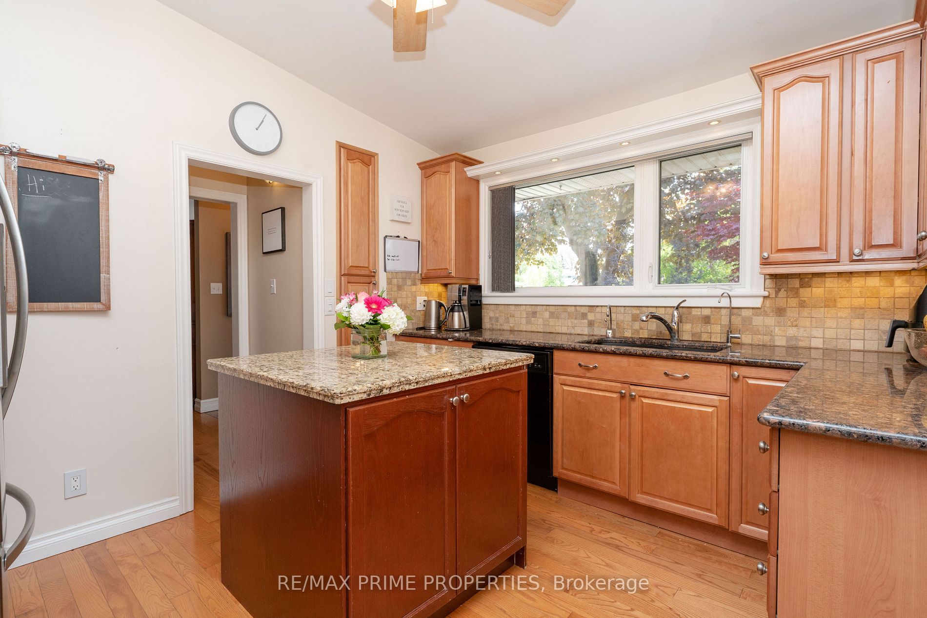 235 Cherryhill Rd