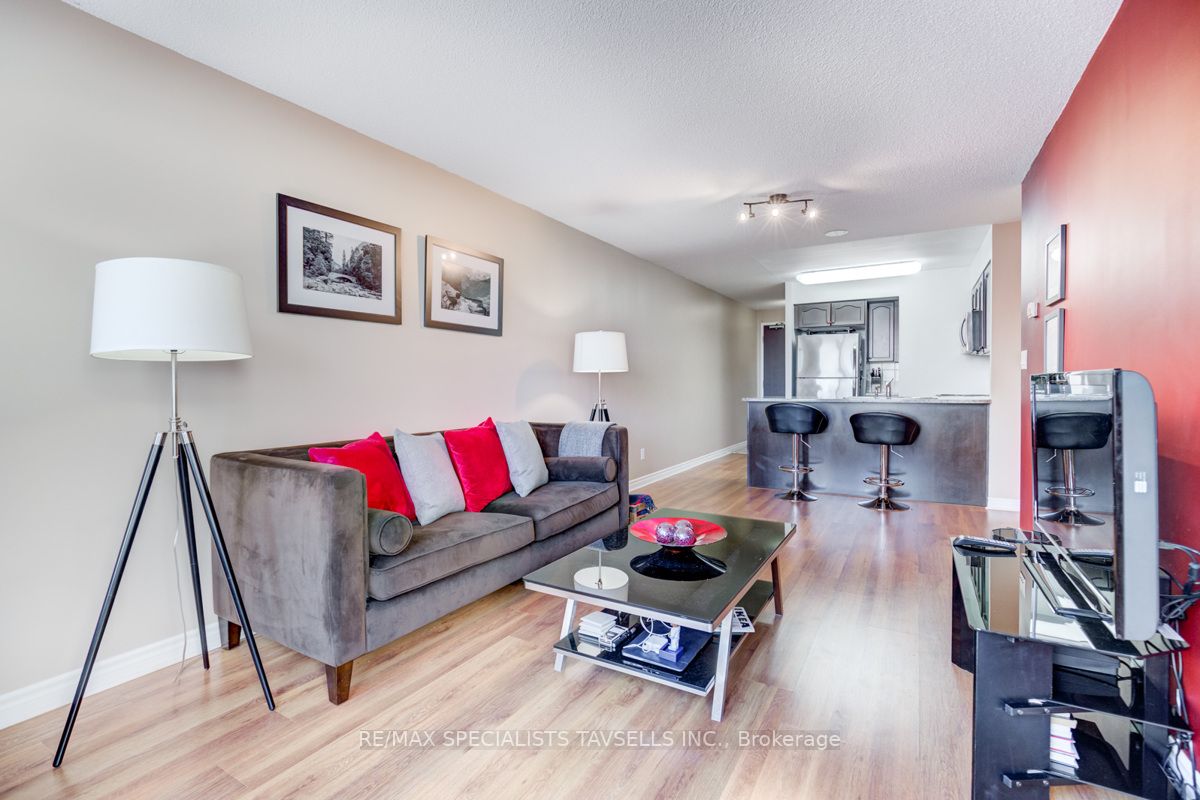 Listing W6031720 - Large Photo # 7