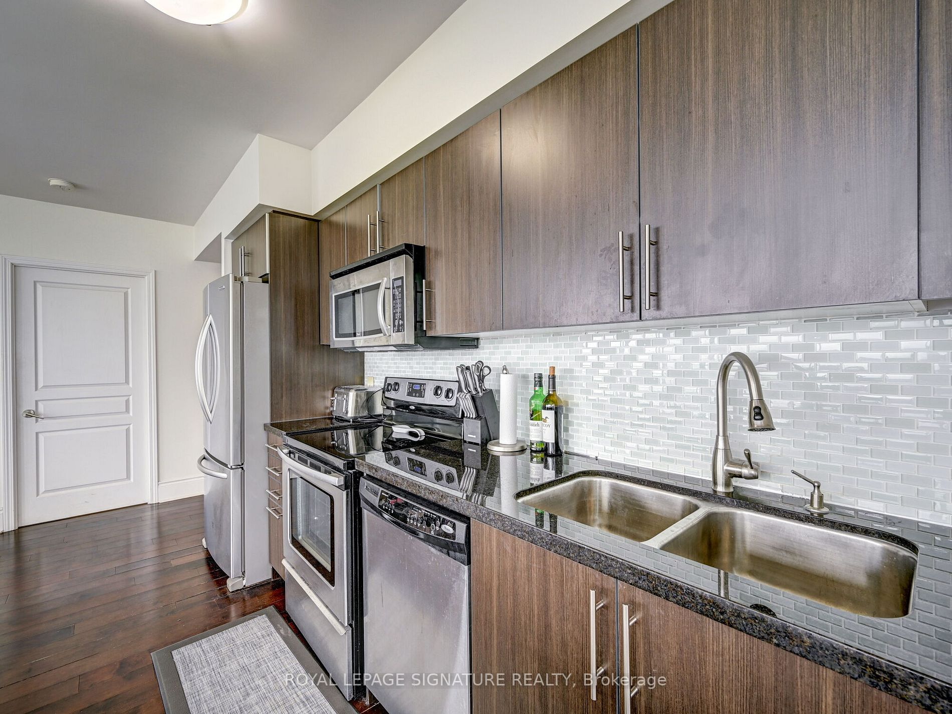 Listing W6032192 - Large Photo # 19
