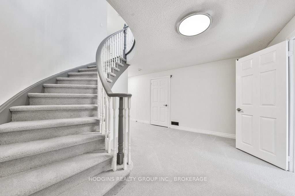 Listing W6032441 - Large Photo # 35