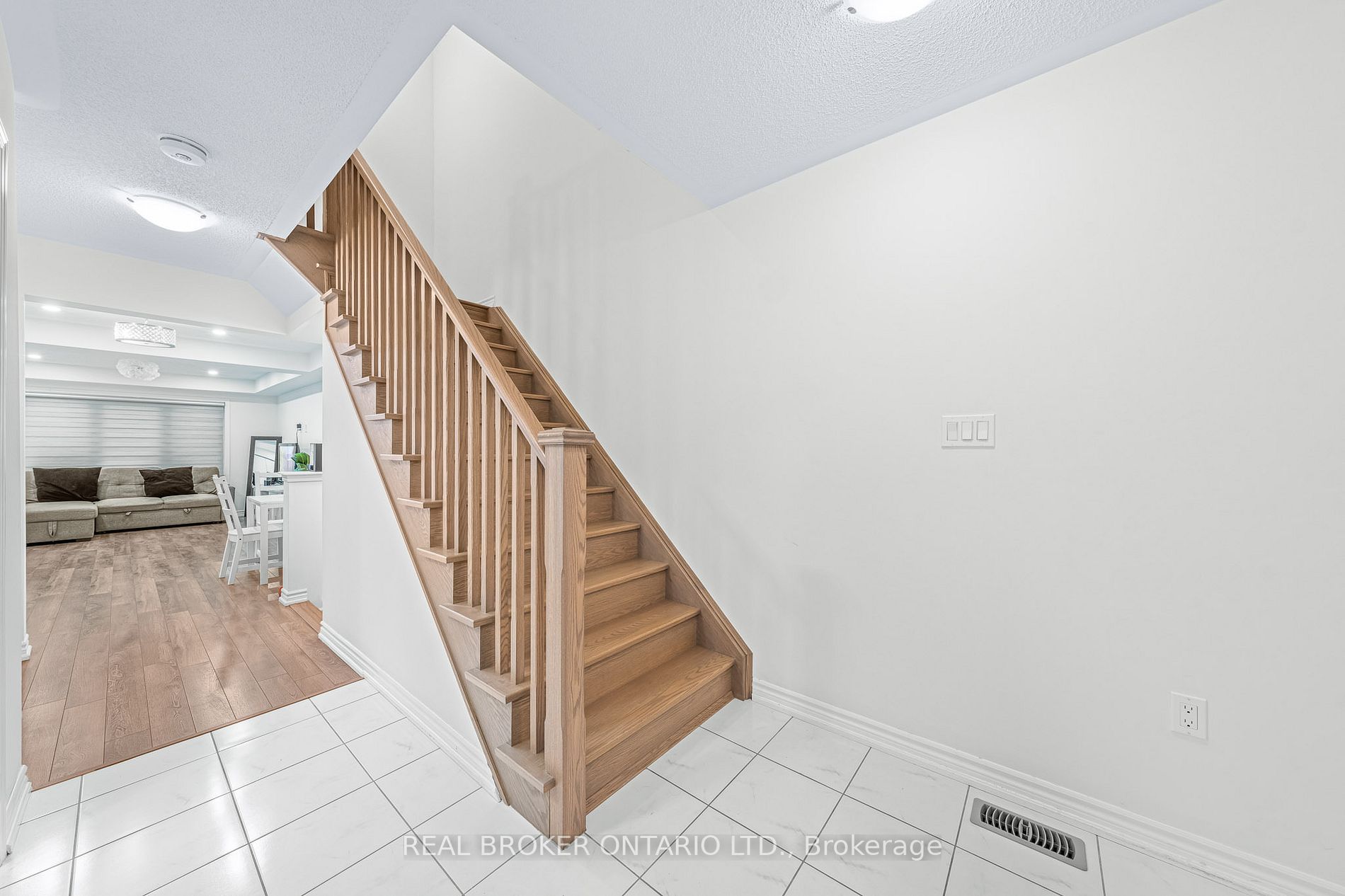 Listing W6032632 - Large Photo # 16