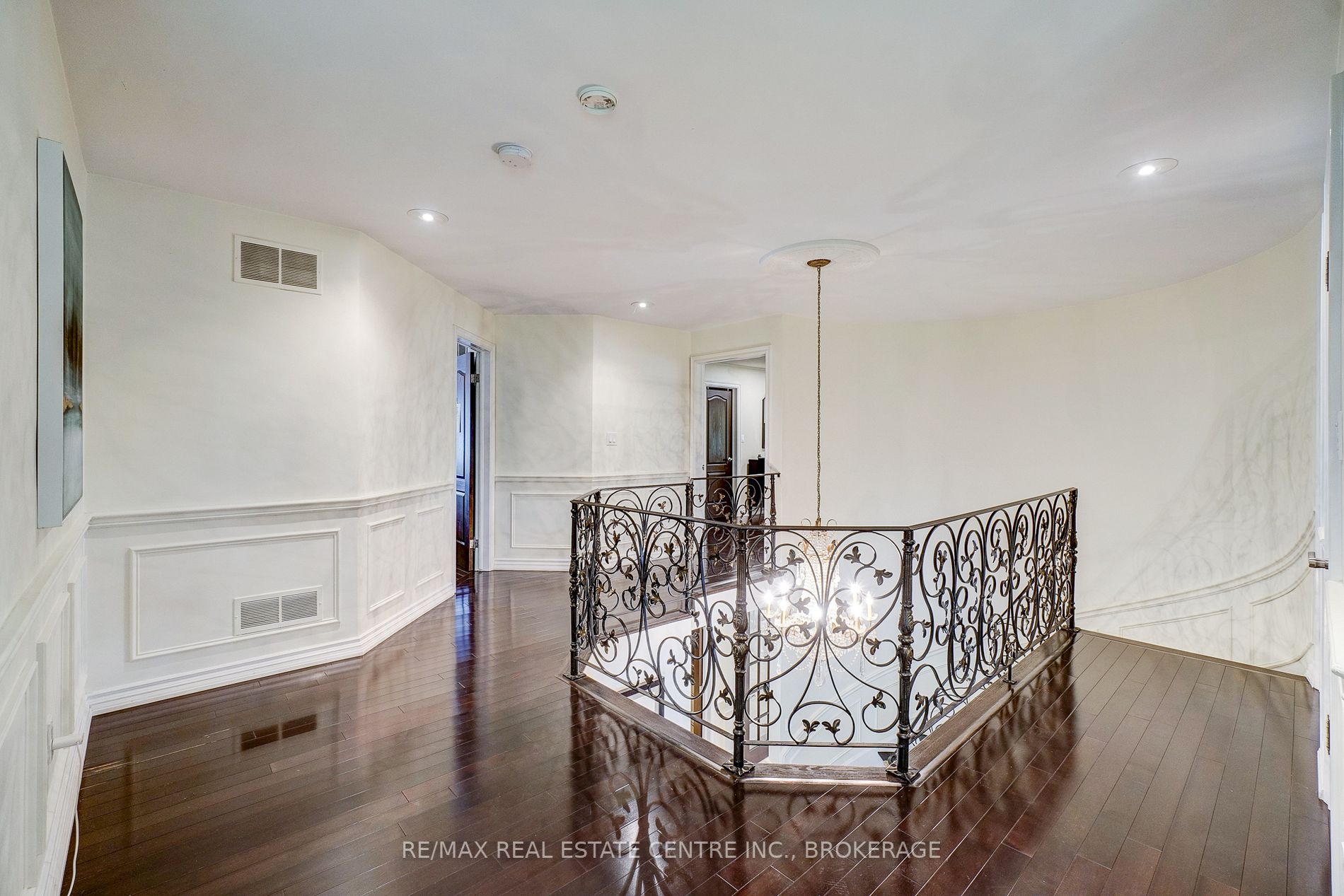 Listing W6033013 - Large Photo # 18