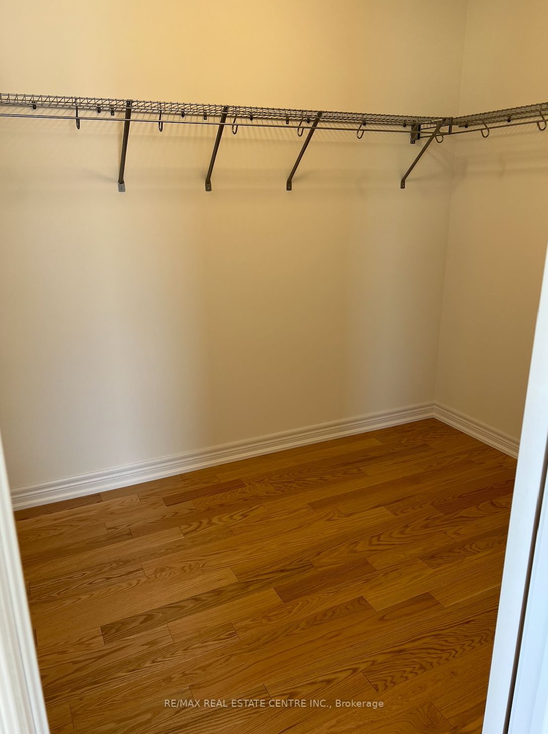 Listing W6033244 - Large Photo # 17