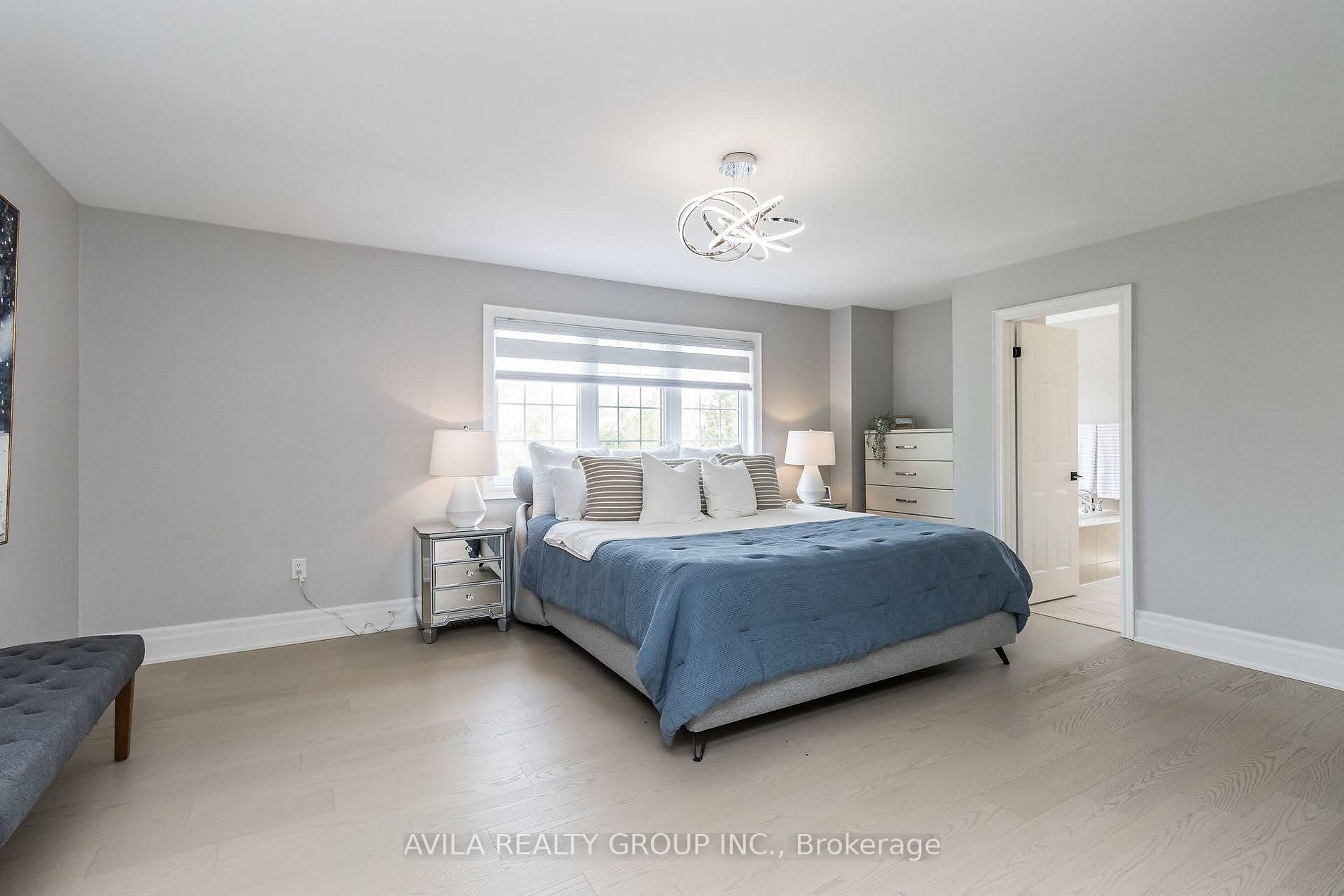 2239 Wuthering Heights Way
