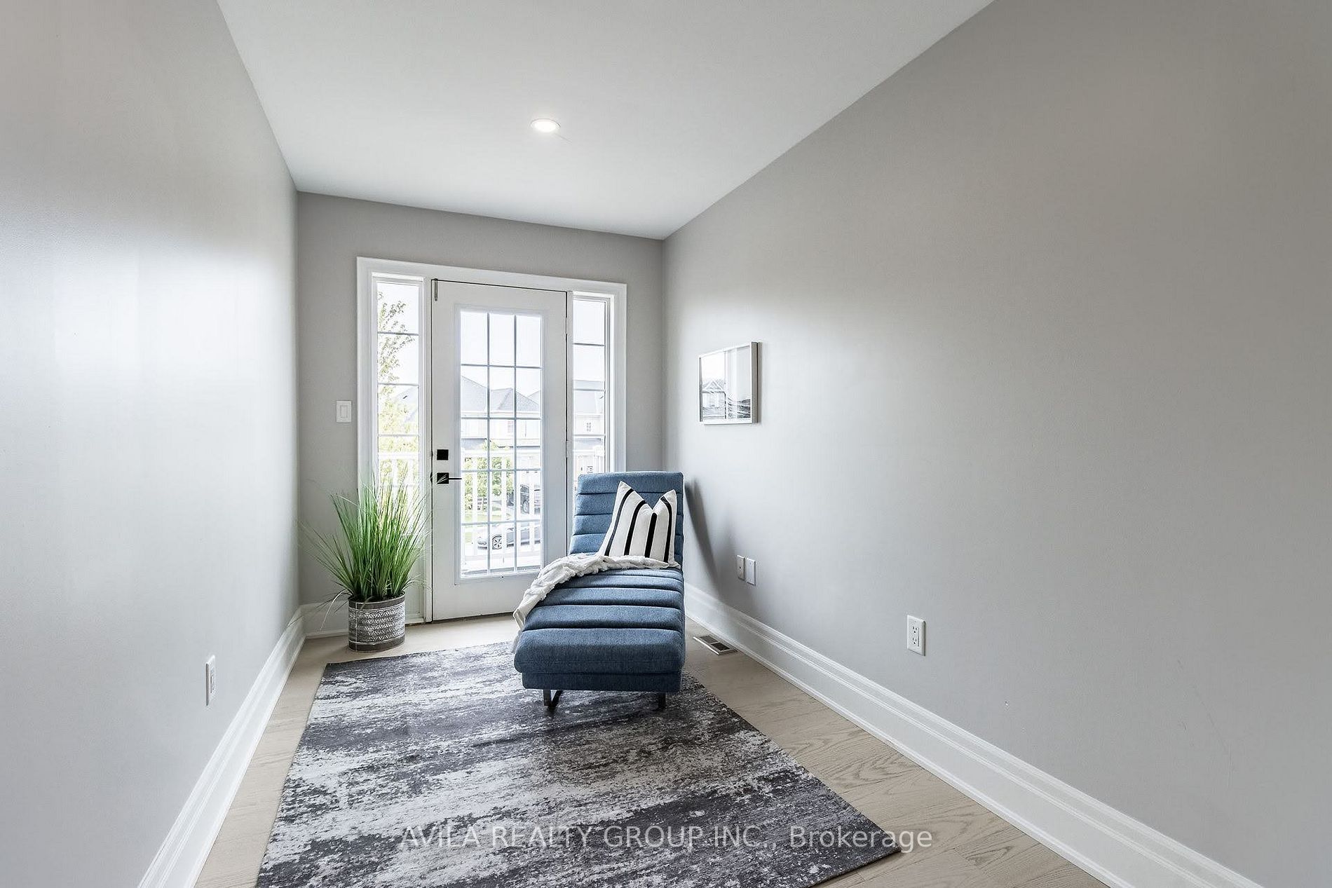 2239 Wuthering Heights Way