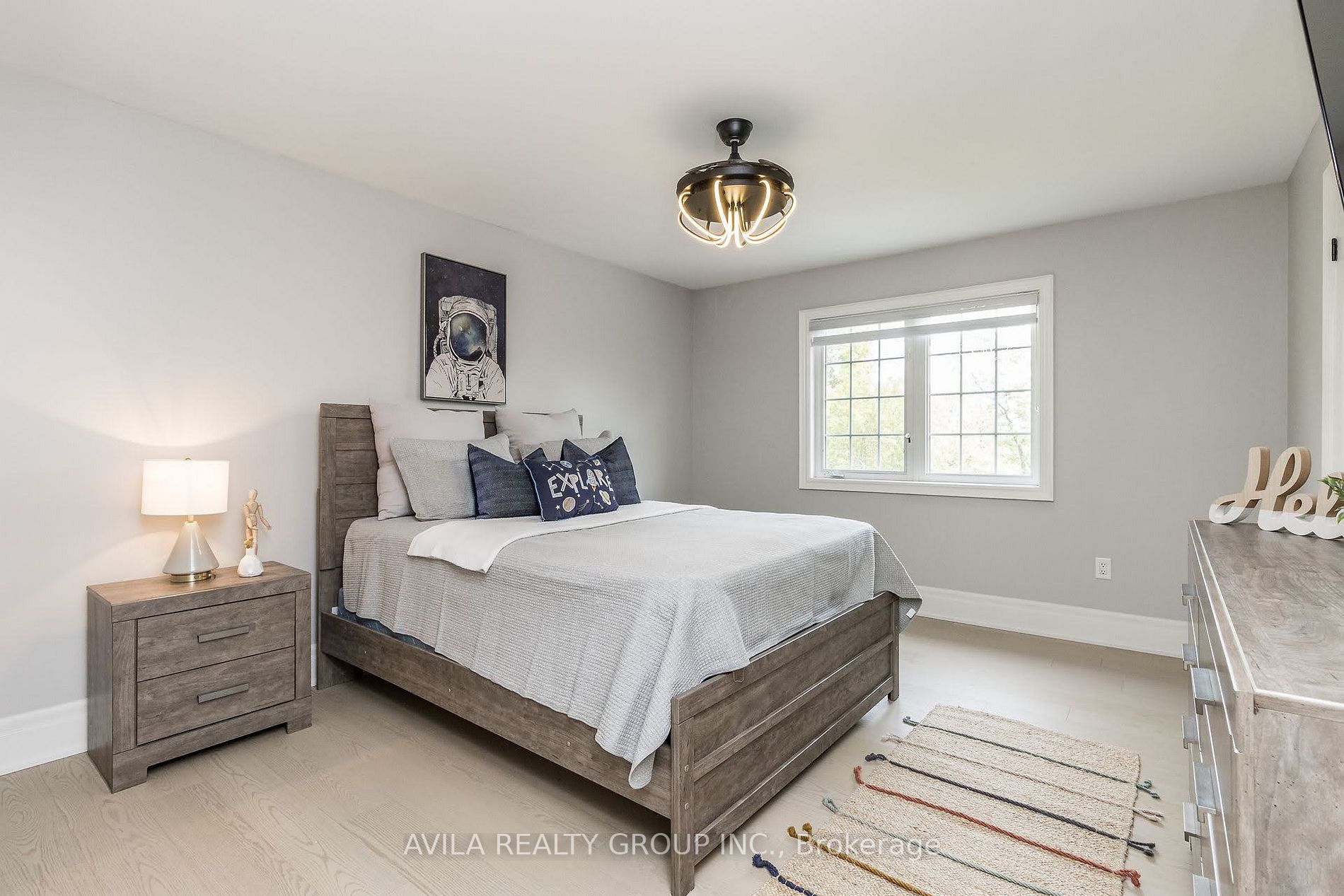 2239 Wuthering Heights Way