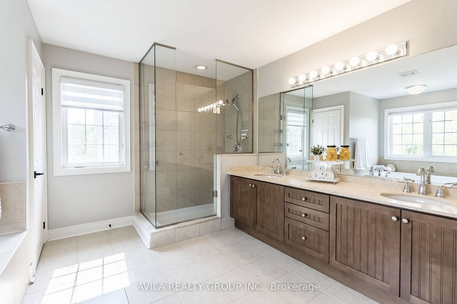 2239 Wuthering Heights Way