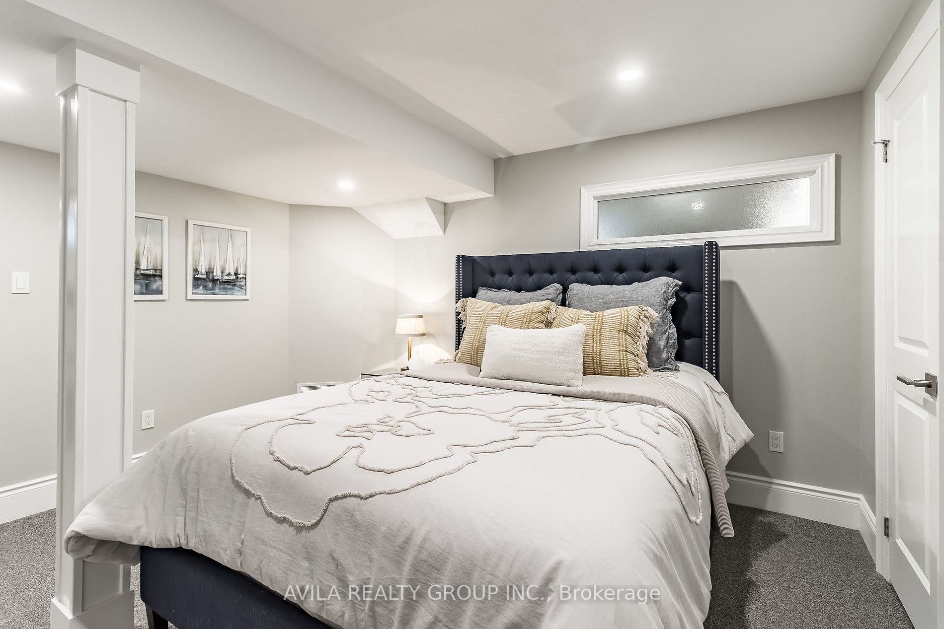 2239 Wuthering Heights Way