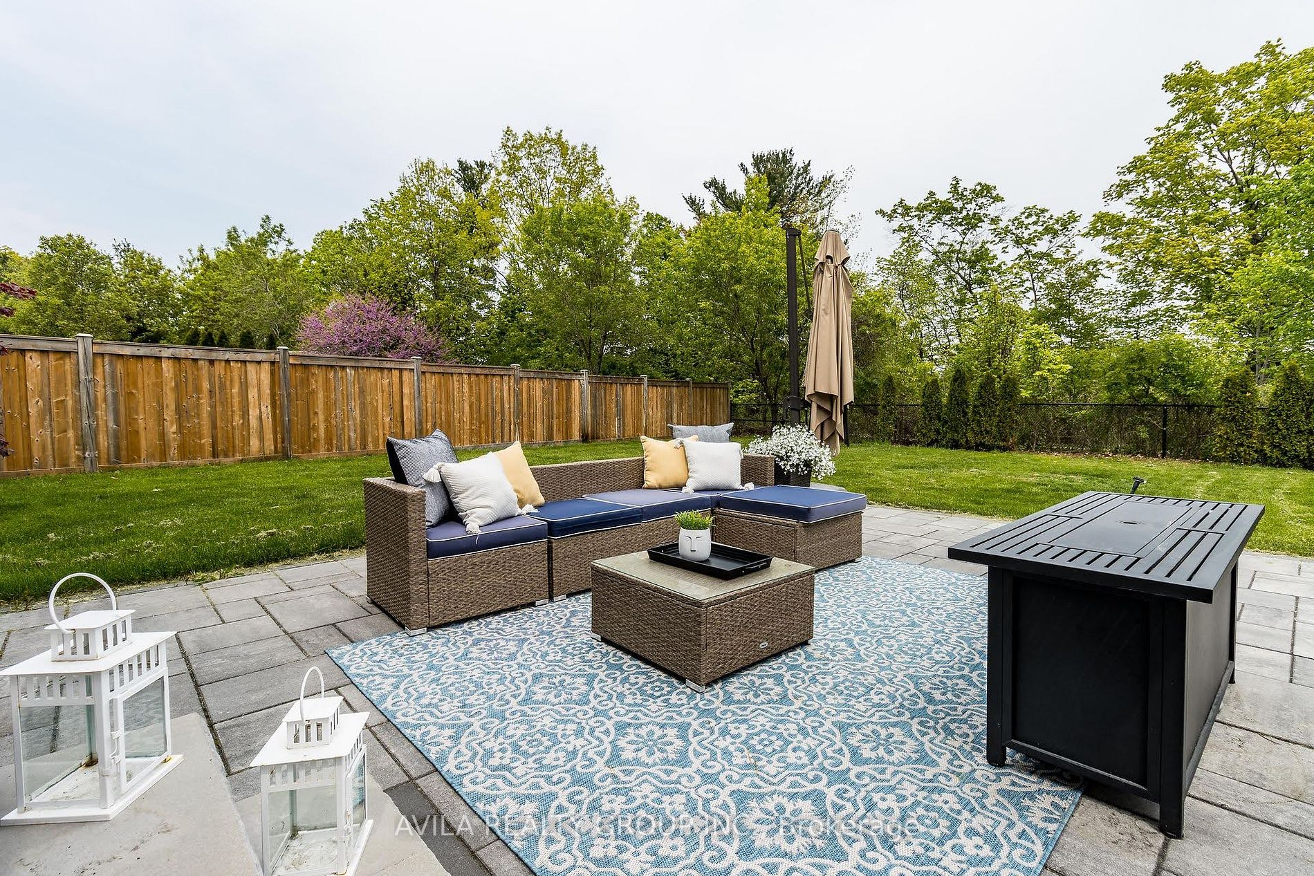 2239 Wuthering Heights Way
