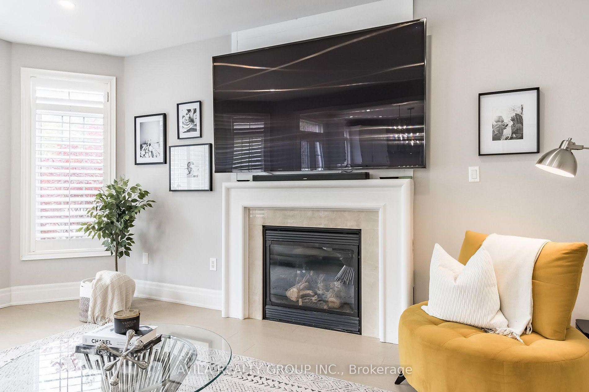 2239 Wuthering Heights Way