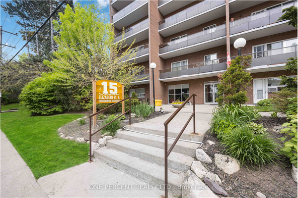 15 Elizabeth St N, Mississauga
