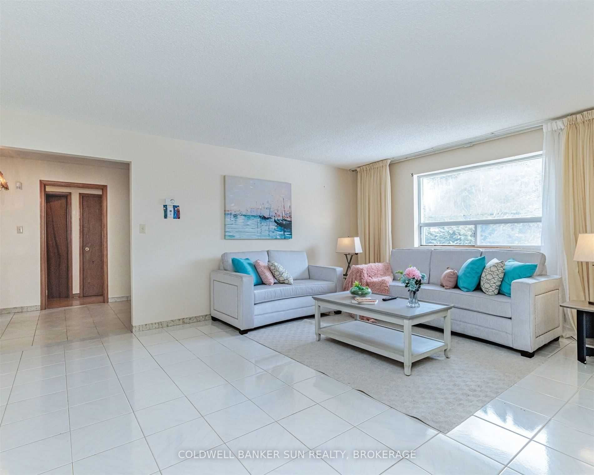 Listing W6034007 - Large Photo # 7