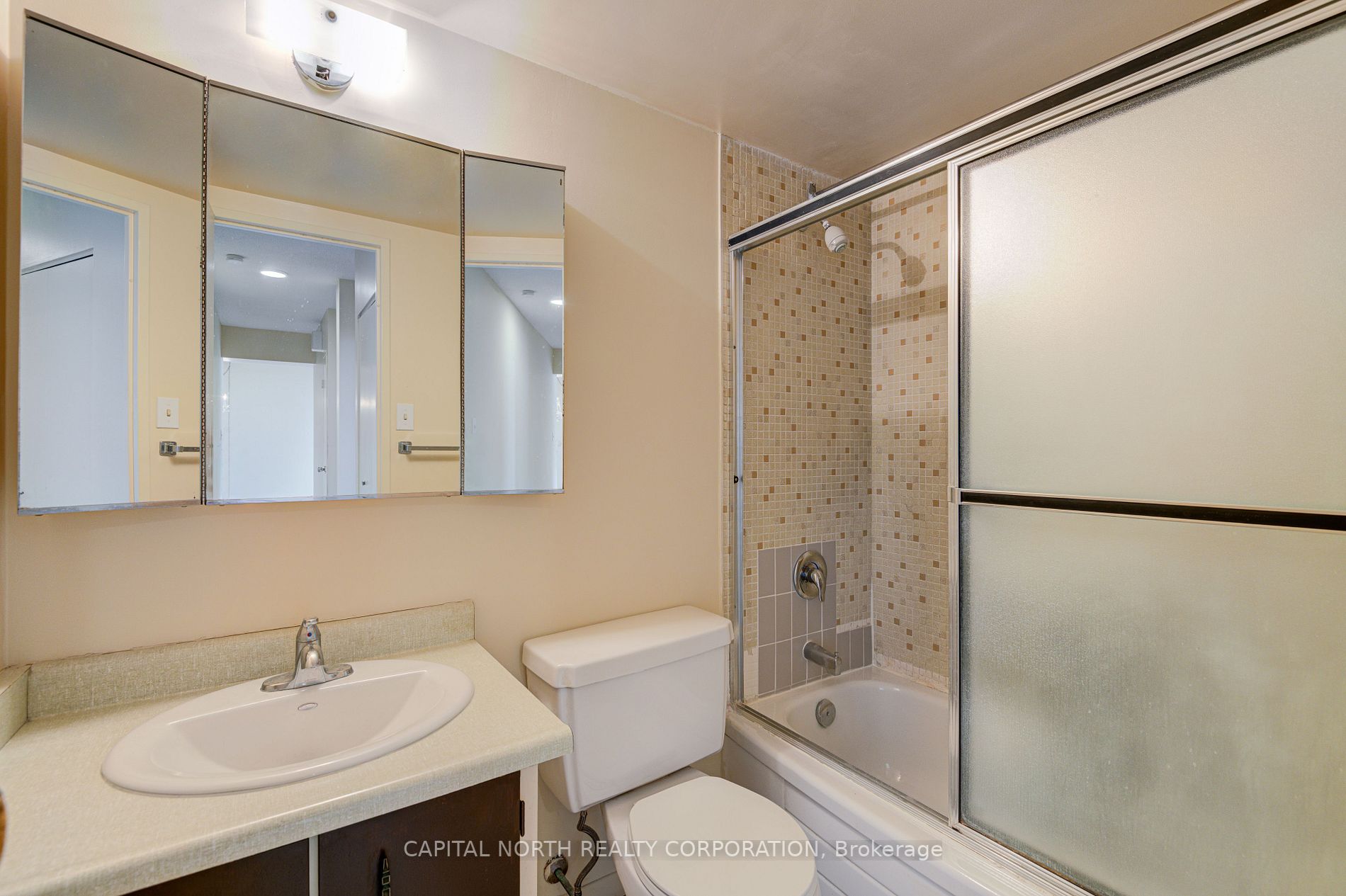 Listing W6034096 - Large Photo # 21