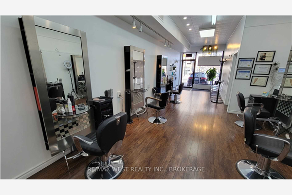 5144 Dundas St W, Toronto
