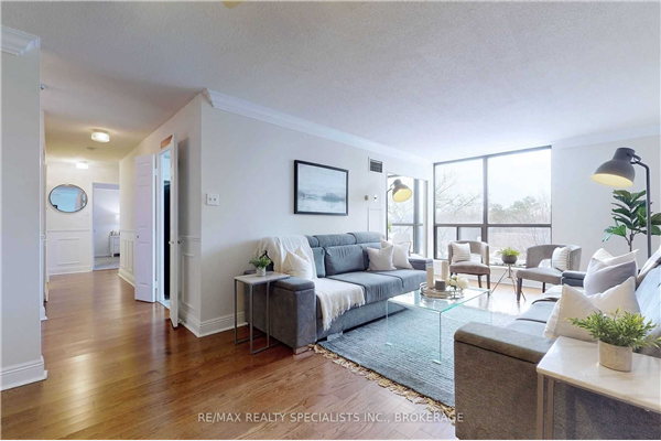 1155 Bough Beeches Blvd, Mississauga