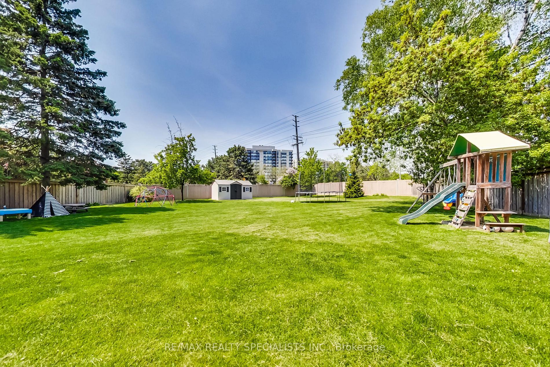1555 Glen Rutley Circ