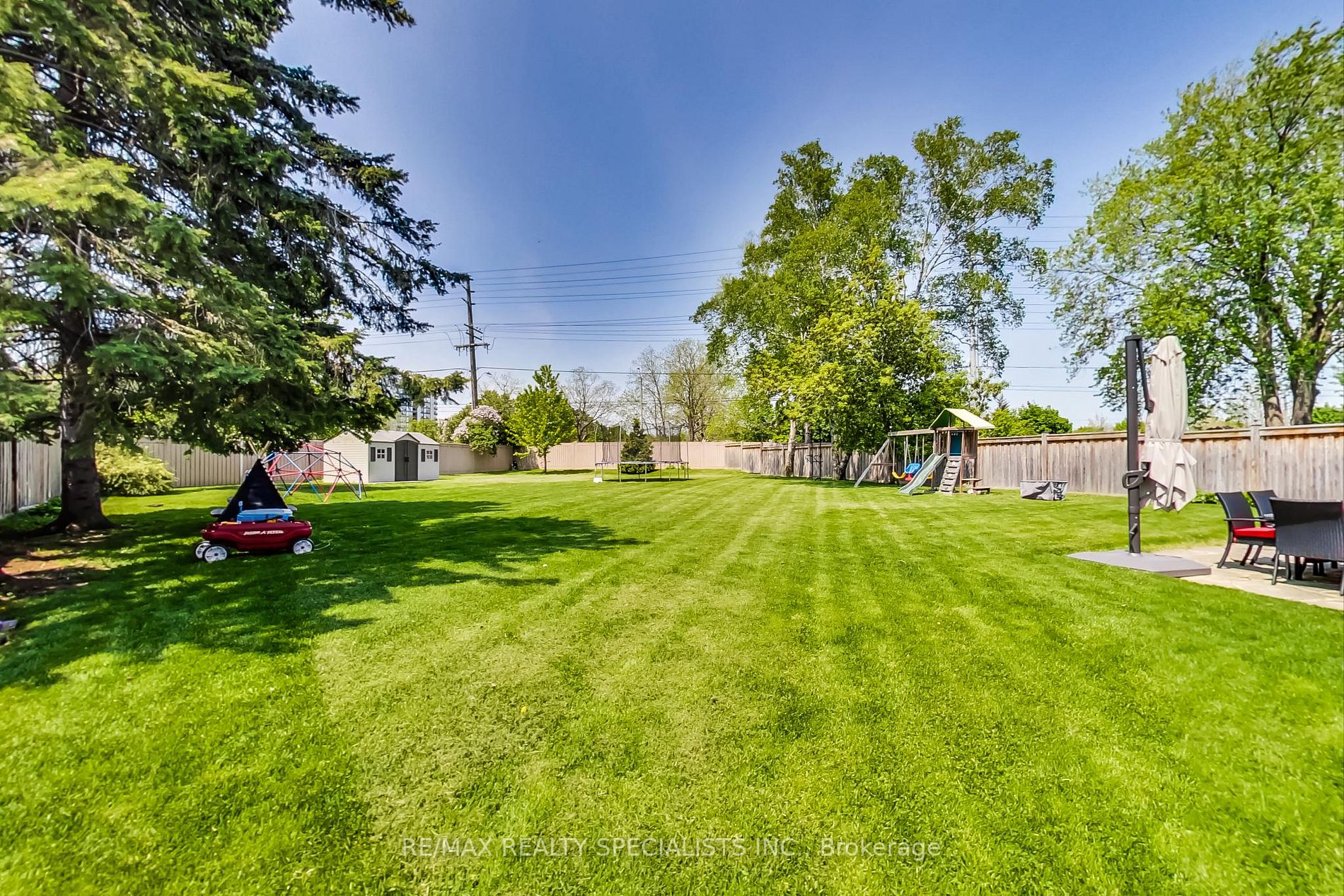 1555 Glen Rutley Circ