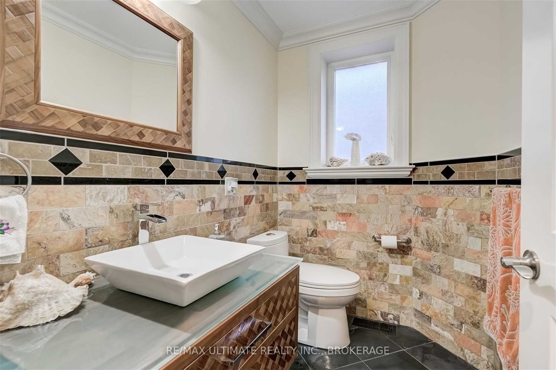 Listing W6034303 - Large Photo # 12