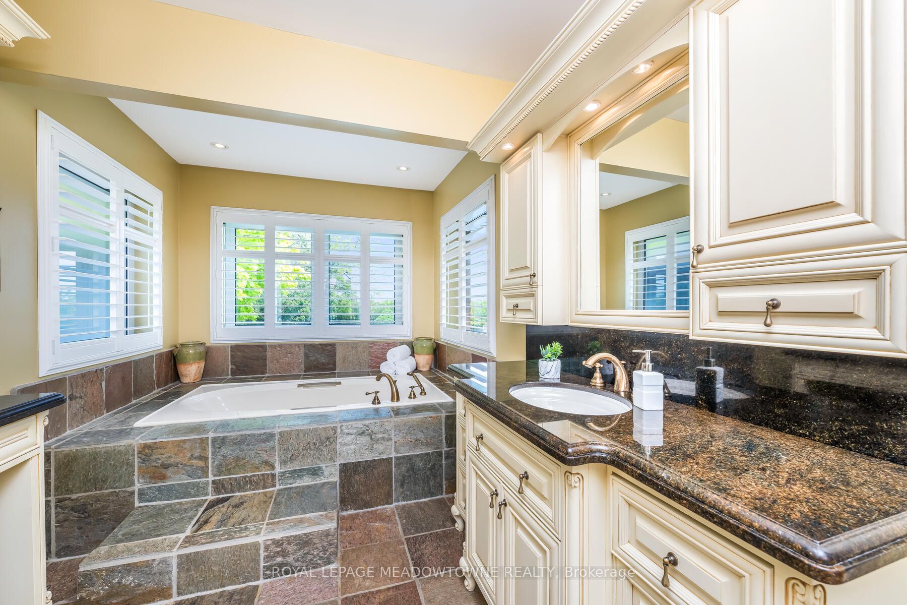 Listing W6034316 - Large Photo # 18