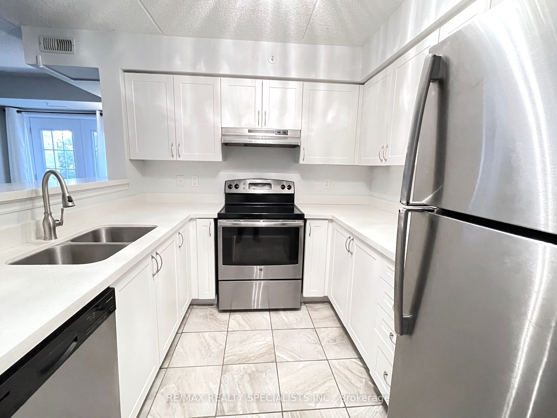 Listing W6034548 - Large Photo # 3