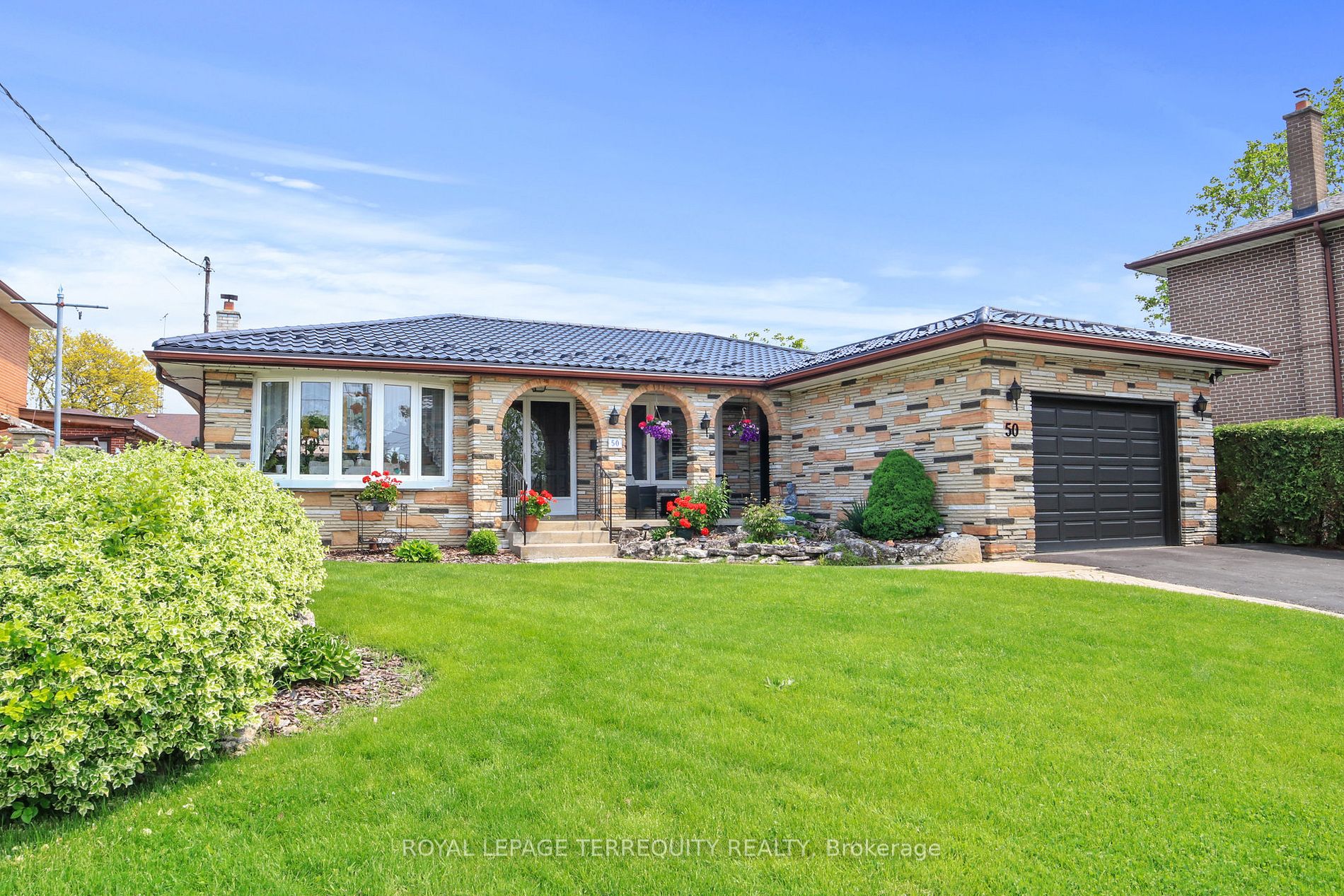 Listing W6034684 - Large Photo # 1
