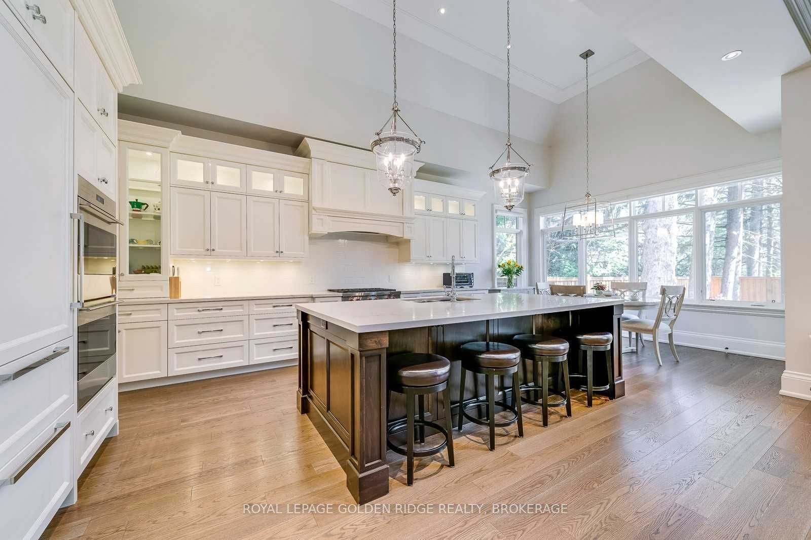 367 Maple Grove Dr