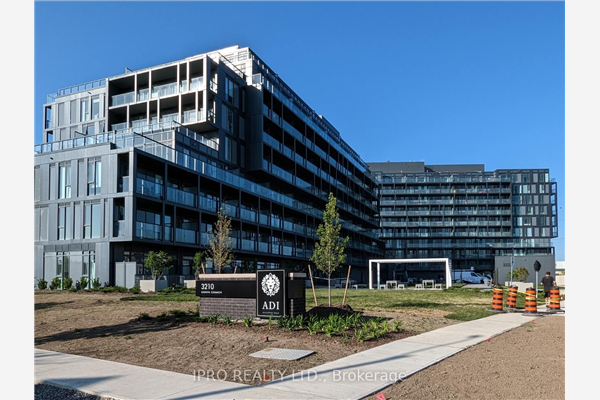 3200 Dakota Common, Burlington