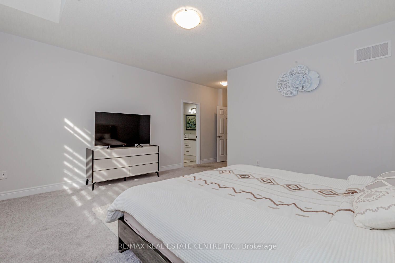 Listing W6035288 - Large Photo # 21