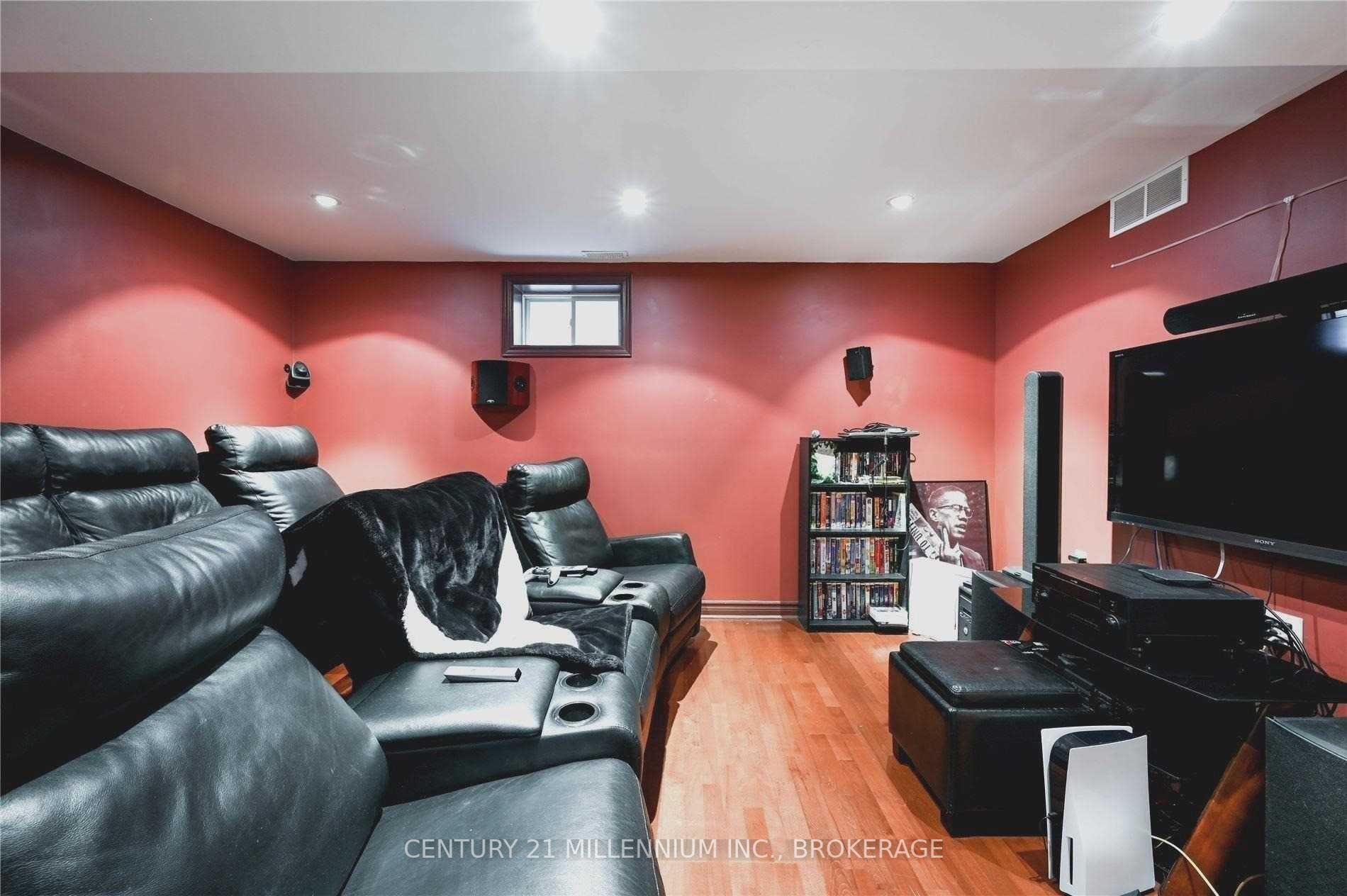 Listing W6035359 - Large Photo # 32