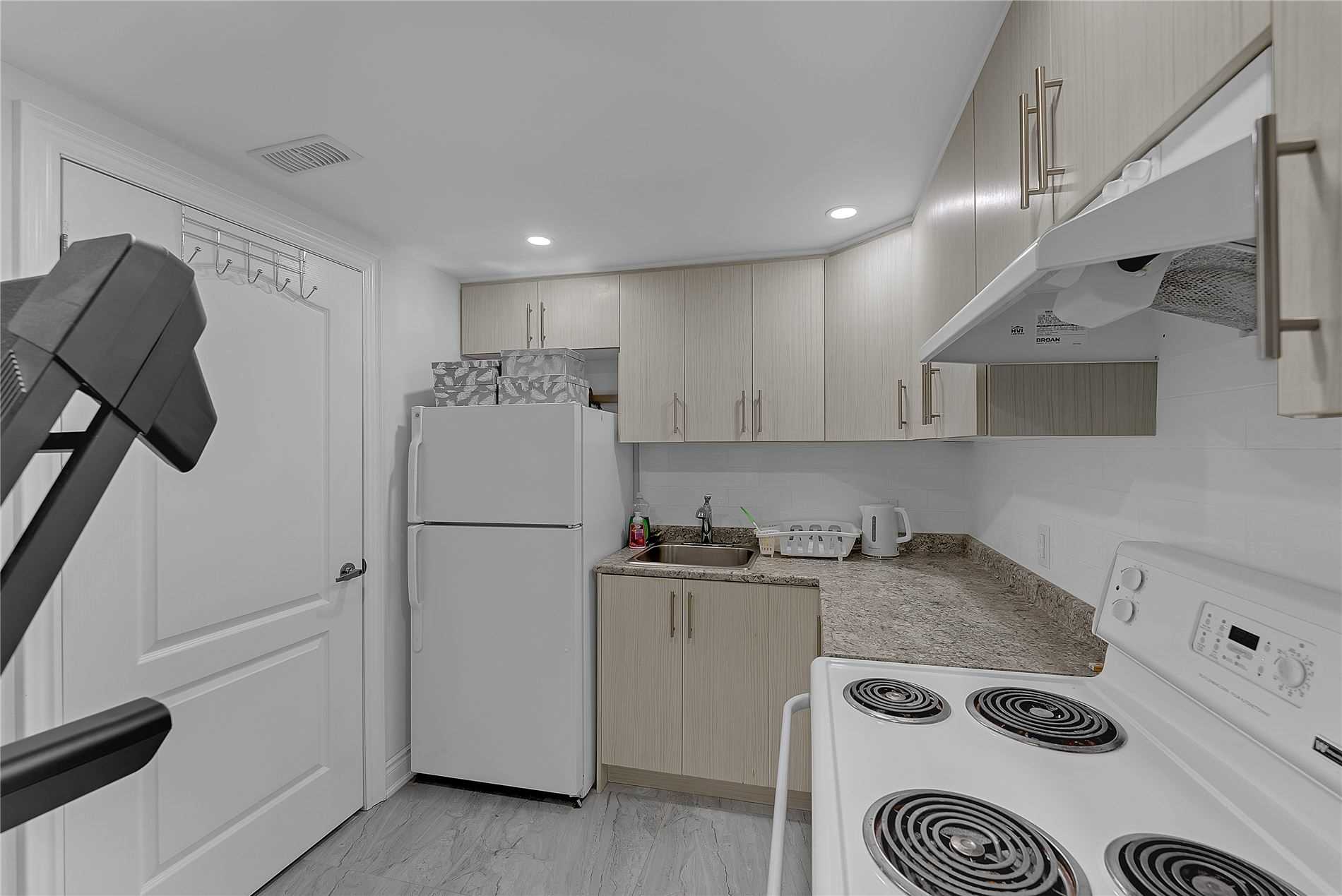 119 Madoc Dr