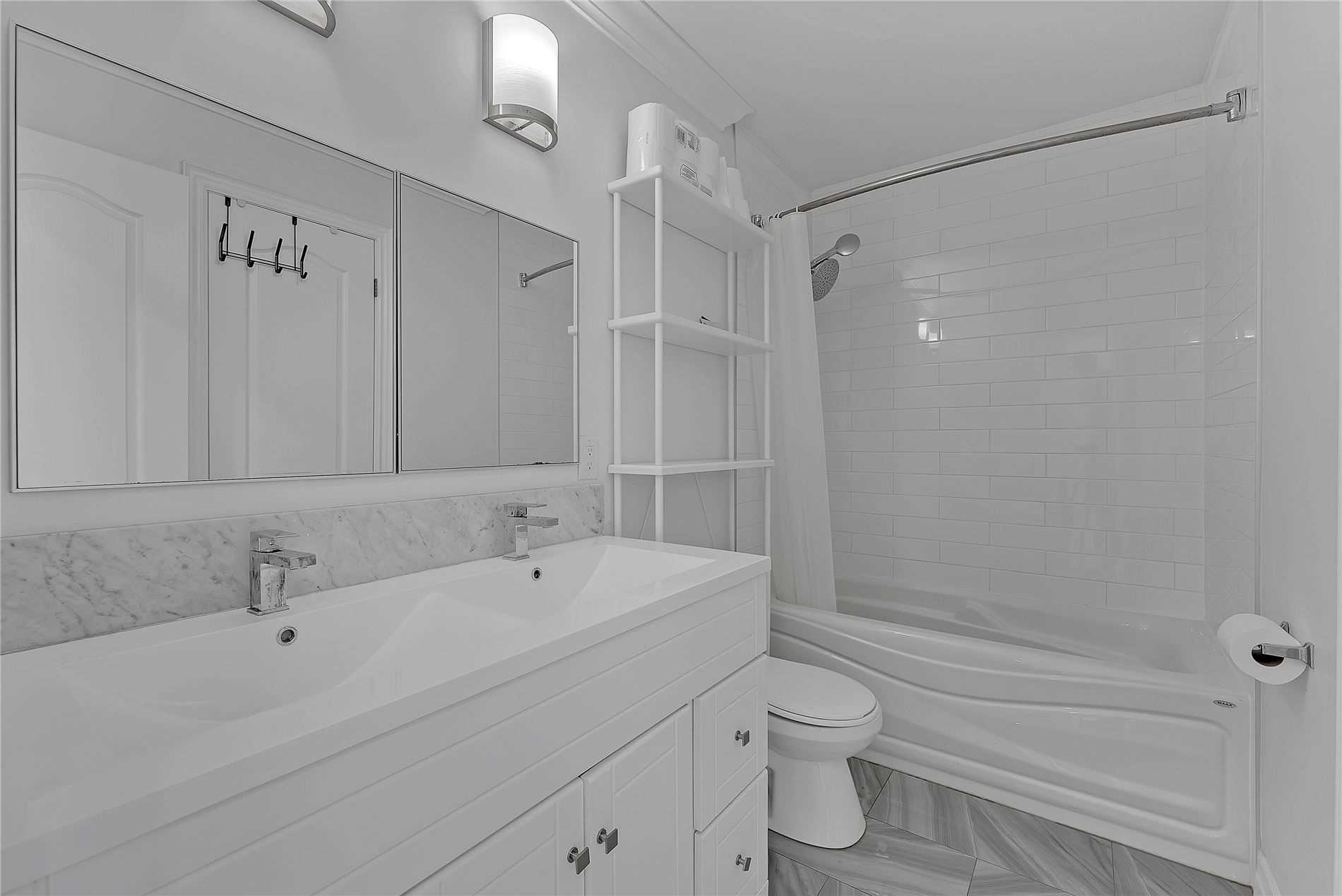 119 Madoc Dr