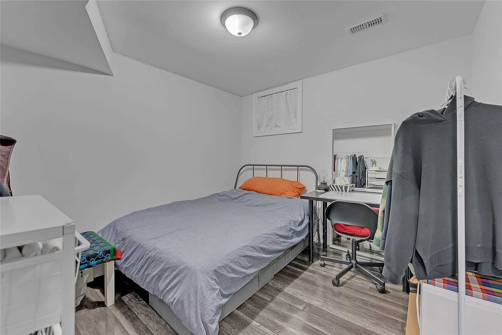119 Madoc Dr