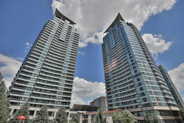 1 Elm Dr, Mississauga