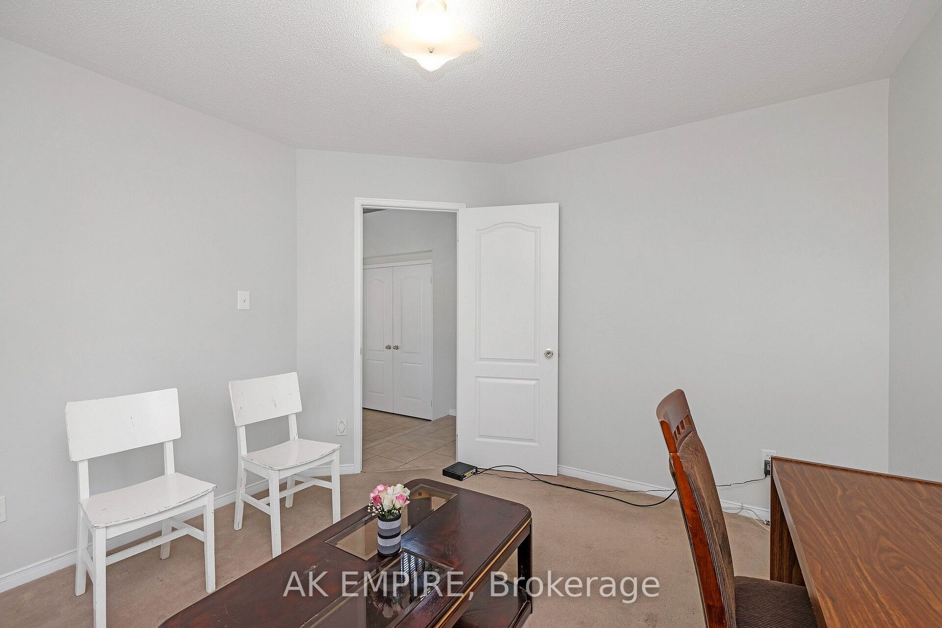 11 Grovewood Dr