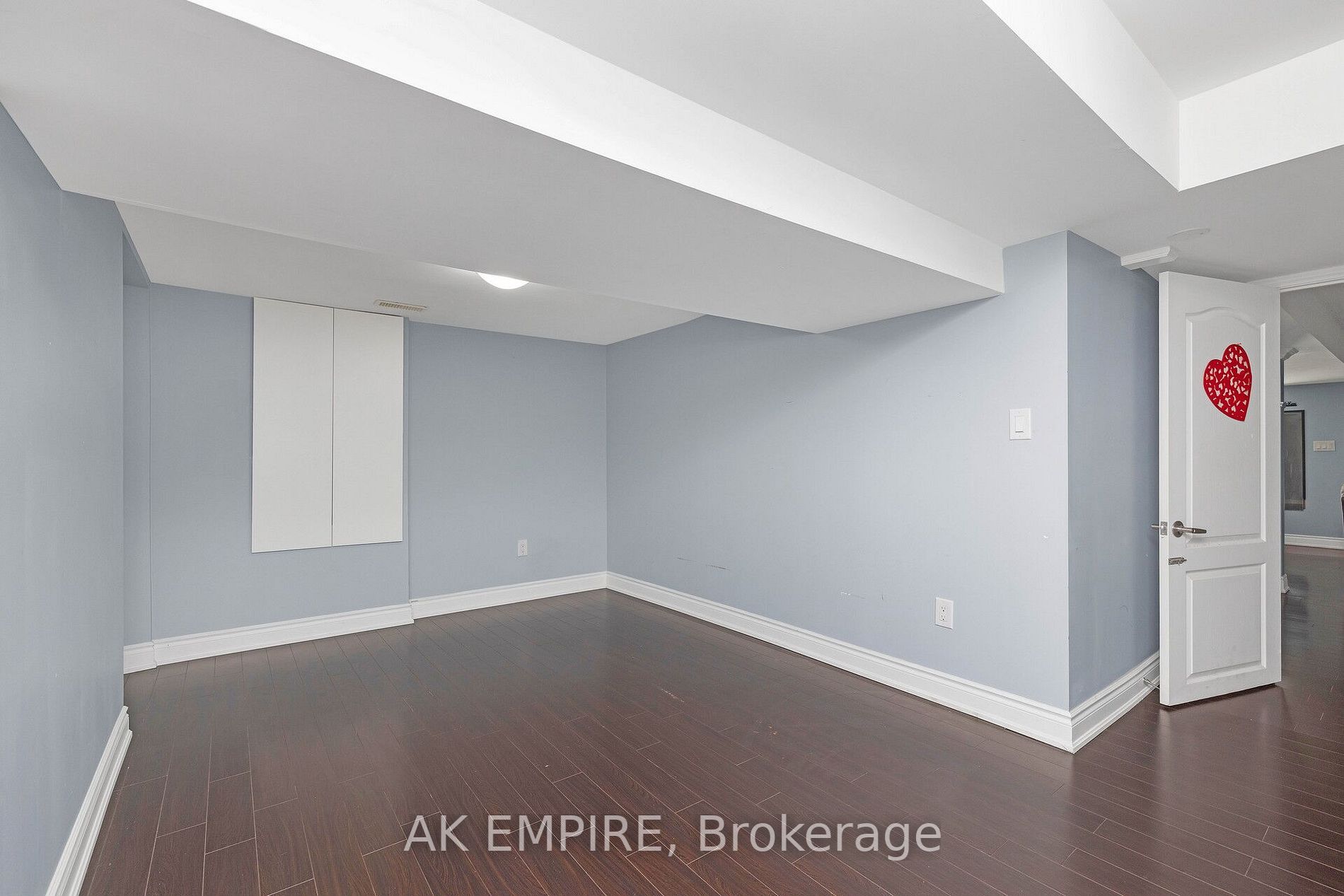 11 Grovewood Dr