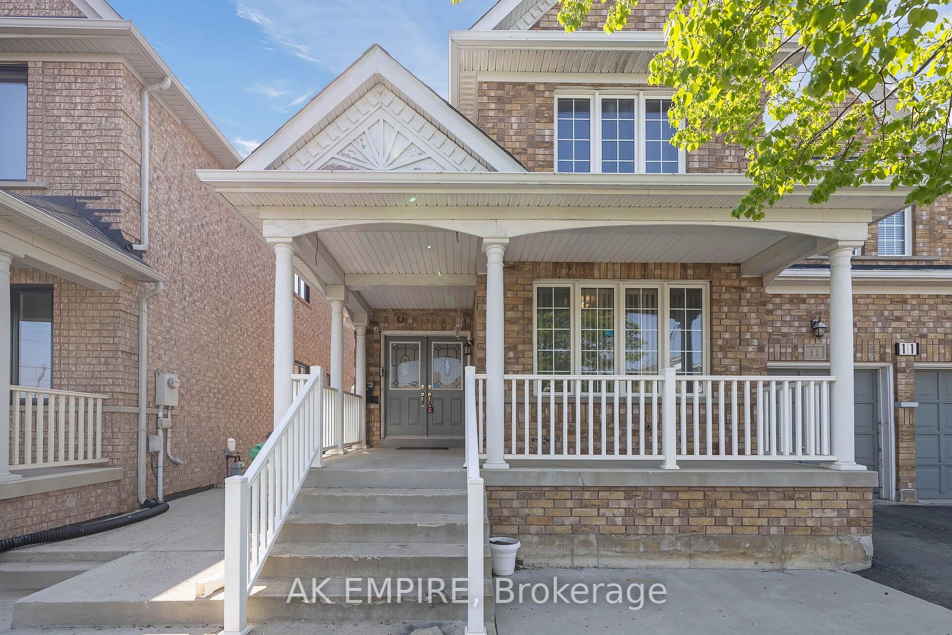 11 Grovewood Dr