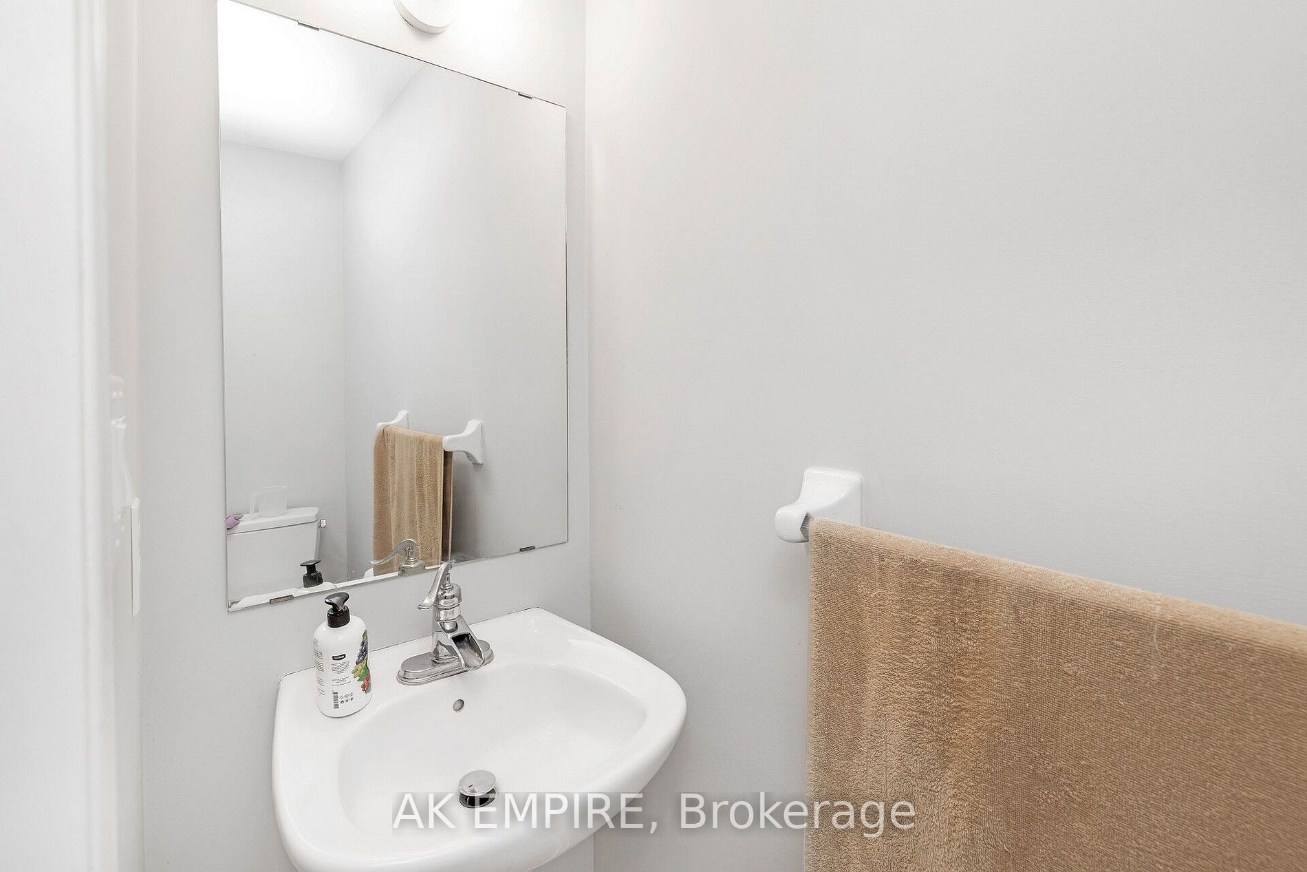 11 Grovewood Dr