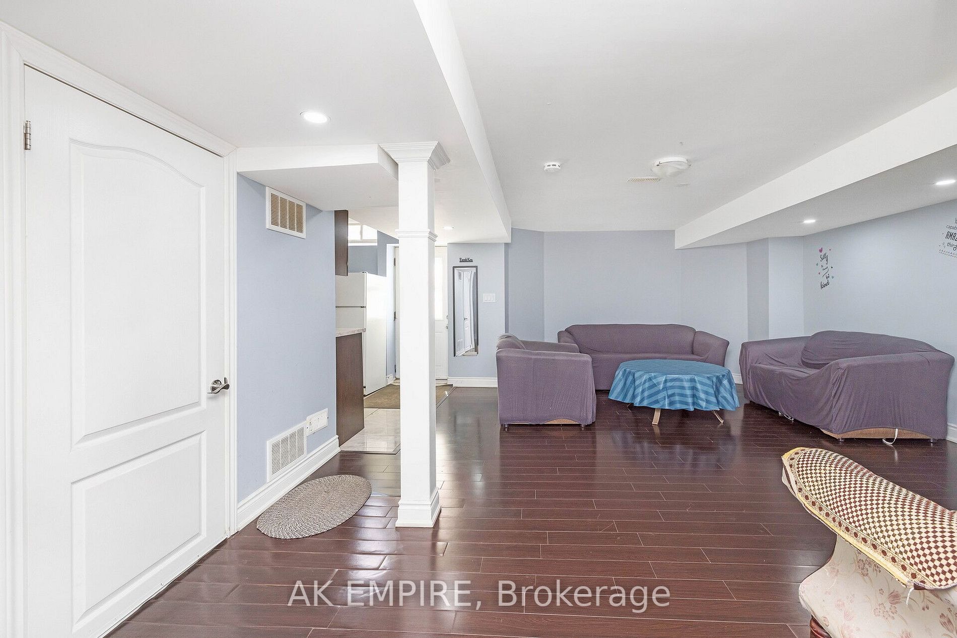 11 Grovewood Dr