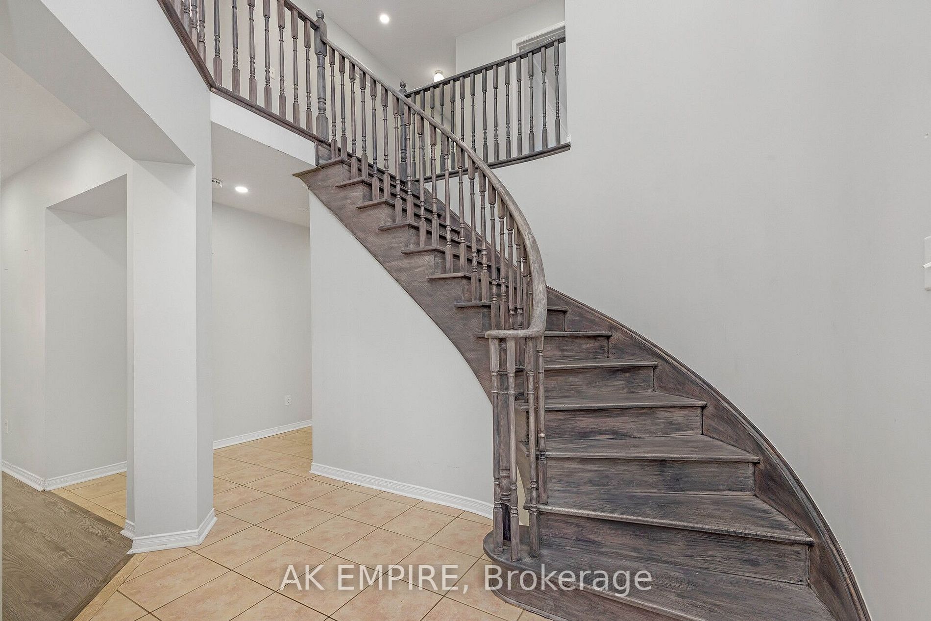 11 Grovewood Dr