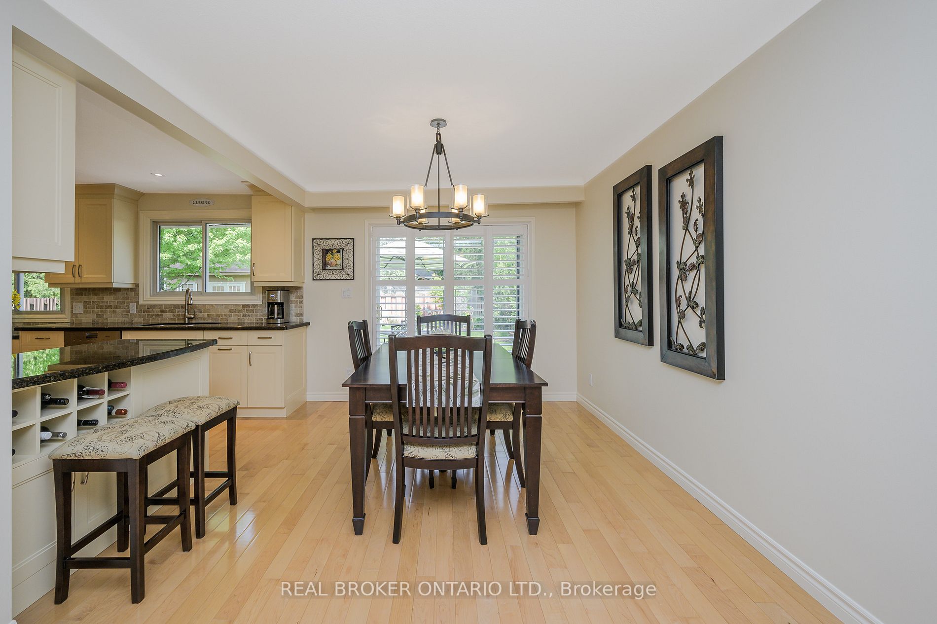 3387 Regal Road