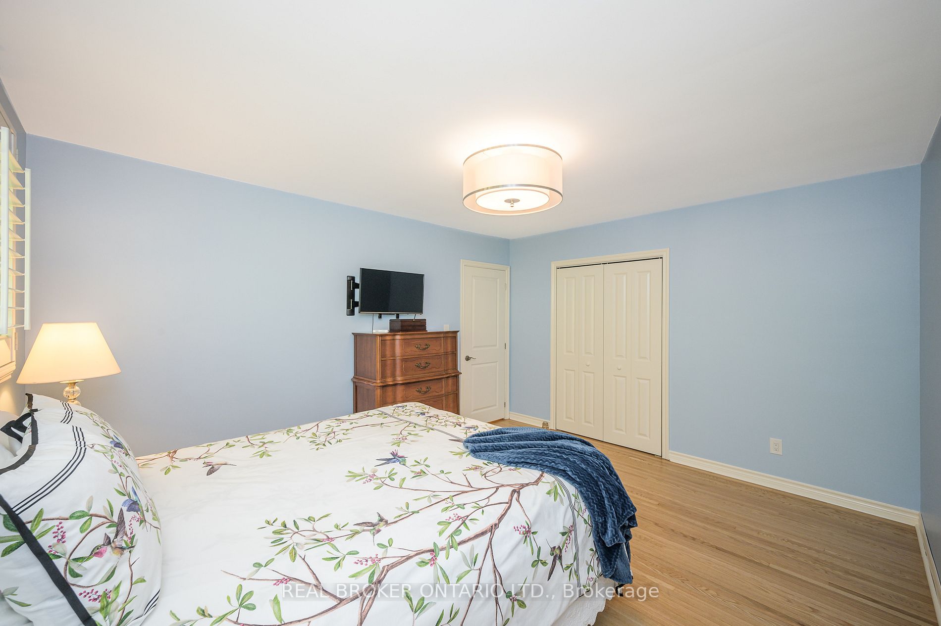 3387 Regal Road