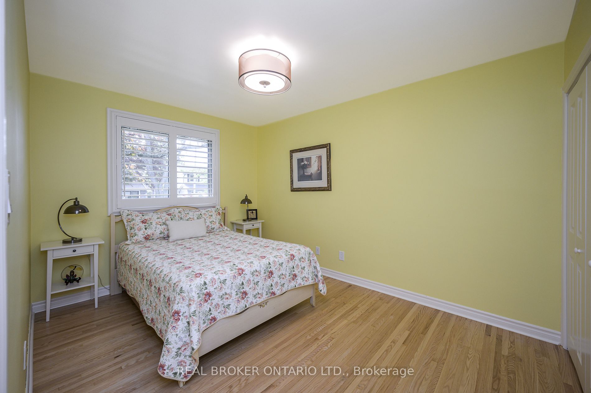 3387 Regal Road