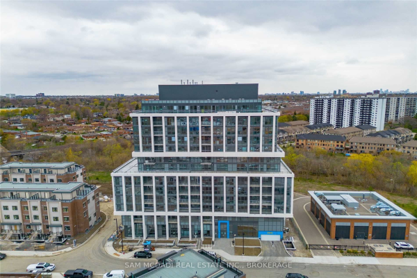 1063 Douglas Mccurdy Comm Circ, Mississauga