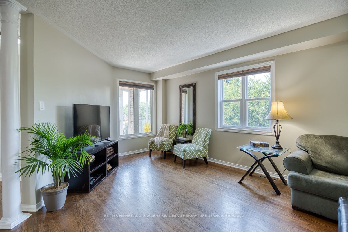 Listing W6036420 - Large Photo # 8